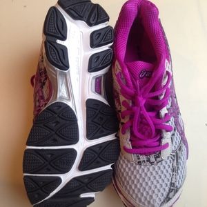 Asics Women's "Gel-cumulus 16 Lite-show" Sneakers